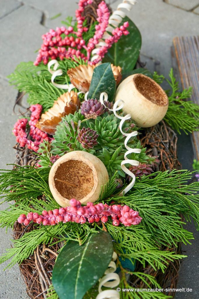 Rebenkissen zum Gedenken mit farbigen Exoten