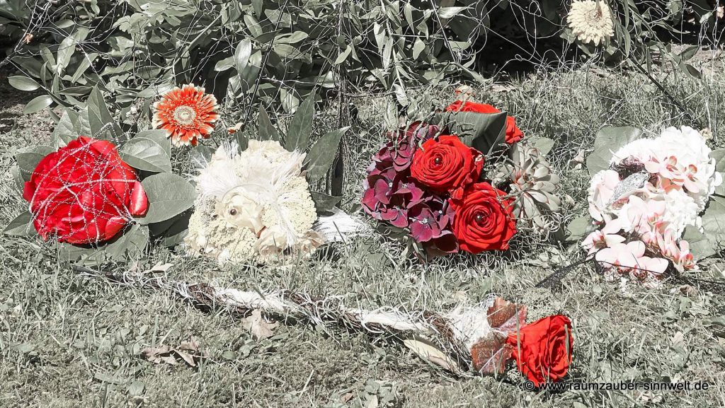 Florales Ensemble zum Barock- / Gotik-Picknick