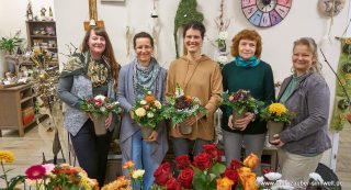 Team Raumzauber-Sinnwelt: Freude an Blumen und Pflanzen und Spaß bei der Arbeit