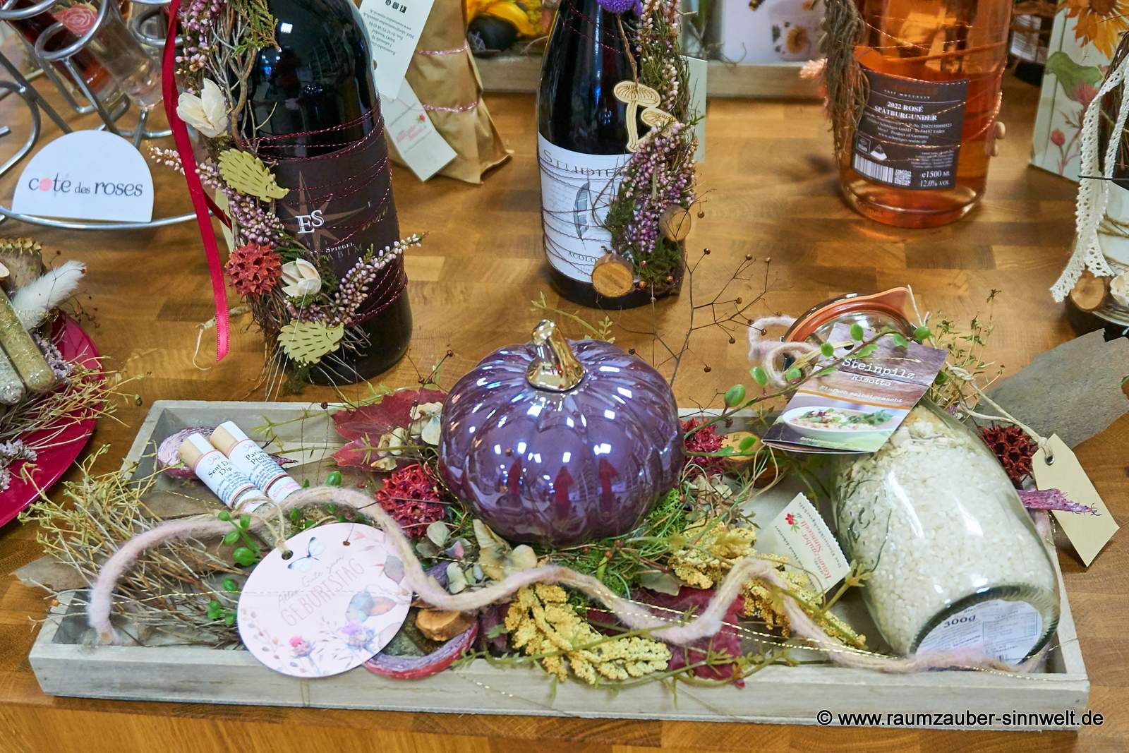Präsent aus Risottomischung von deutschem Obst- und Gemüsehof, Gewürzröhrchen und Minikürbis Boglia von TIZIANO.