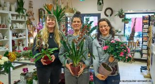 Team Raumzauber-Sinnwelt: Freude an Blumen und Pflanzen und Spaß bei der Arbeit