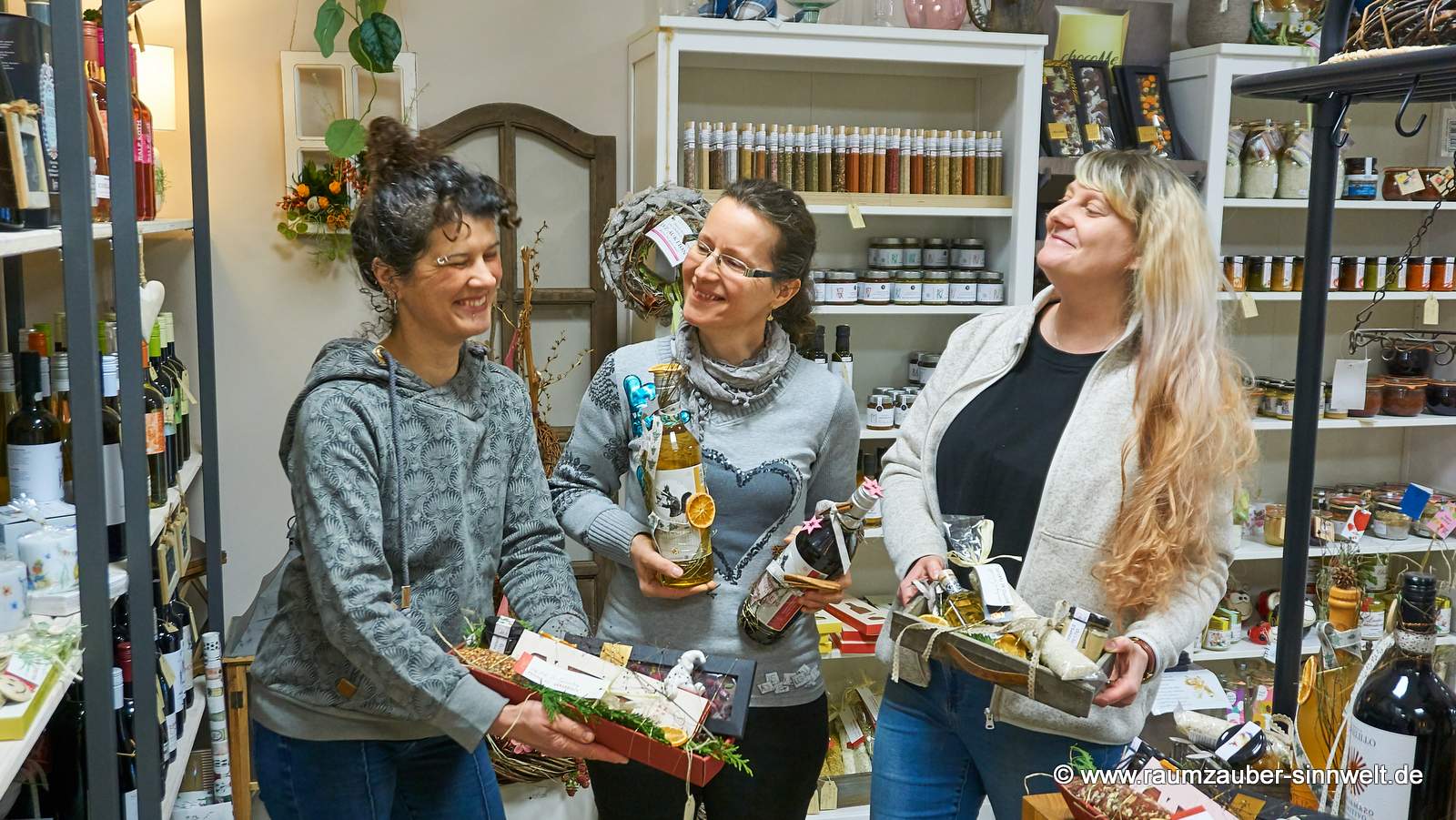 Team Raumzauber-Sinnwelt: Freude an Blumen und Pflanzen und Spaß bei der Arbeit