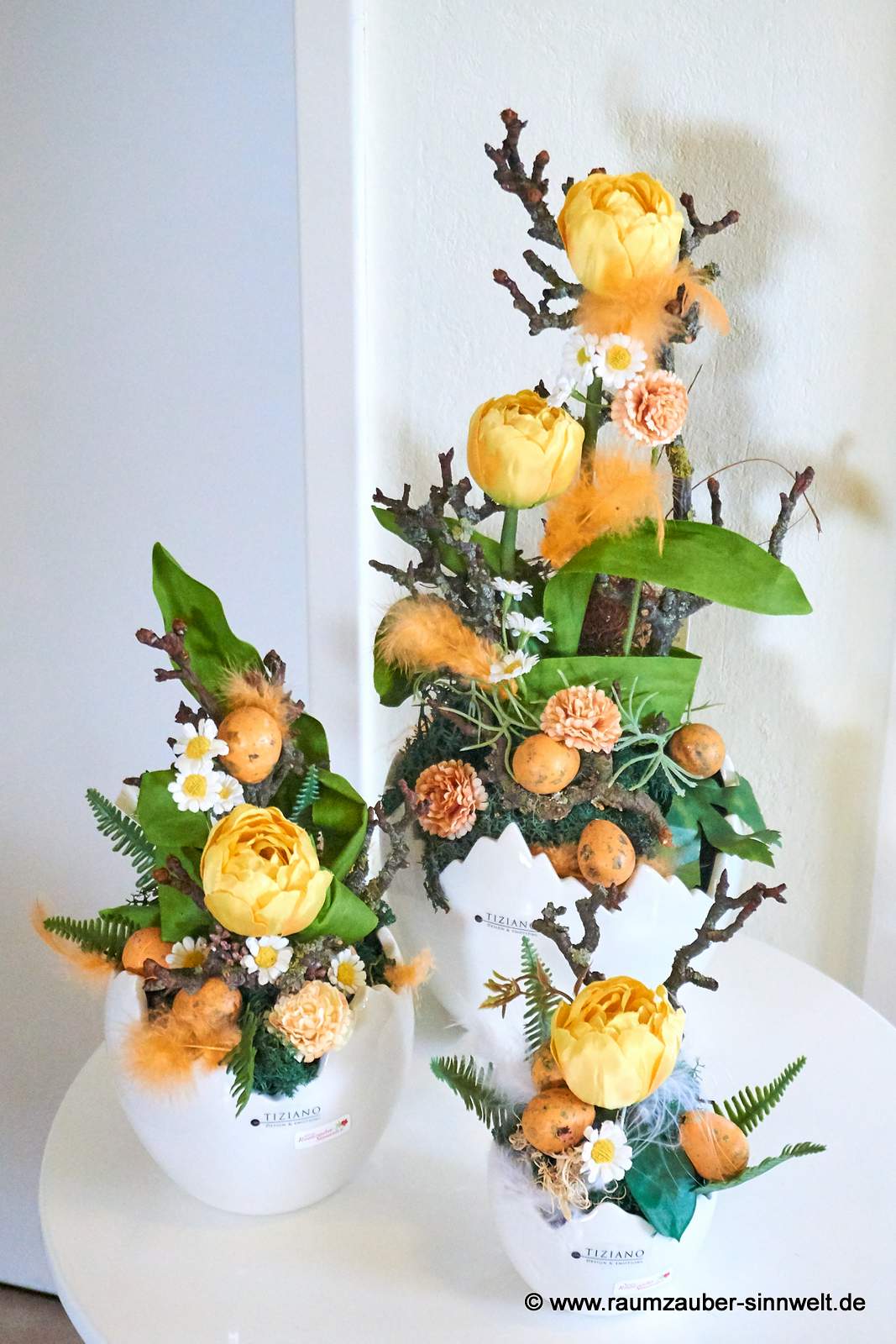 Österliche Seidenblumengestecke in Pflanzkübel Cosmo von Tiziano