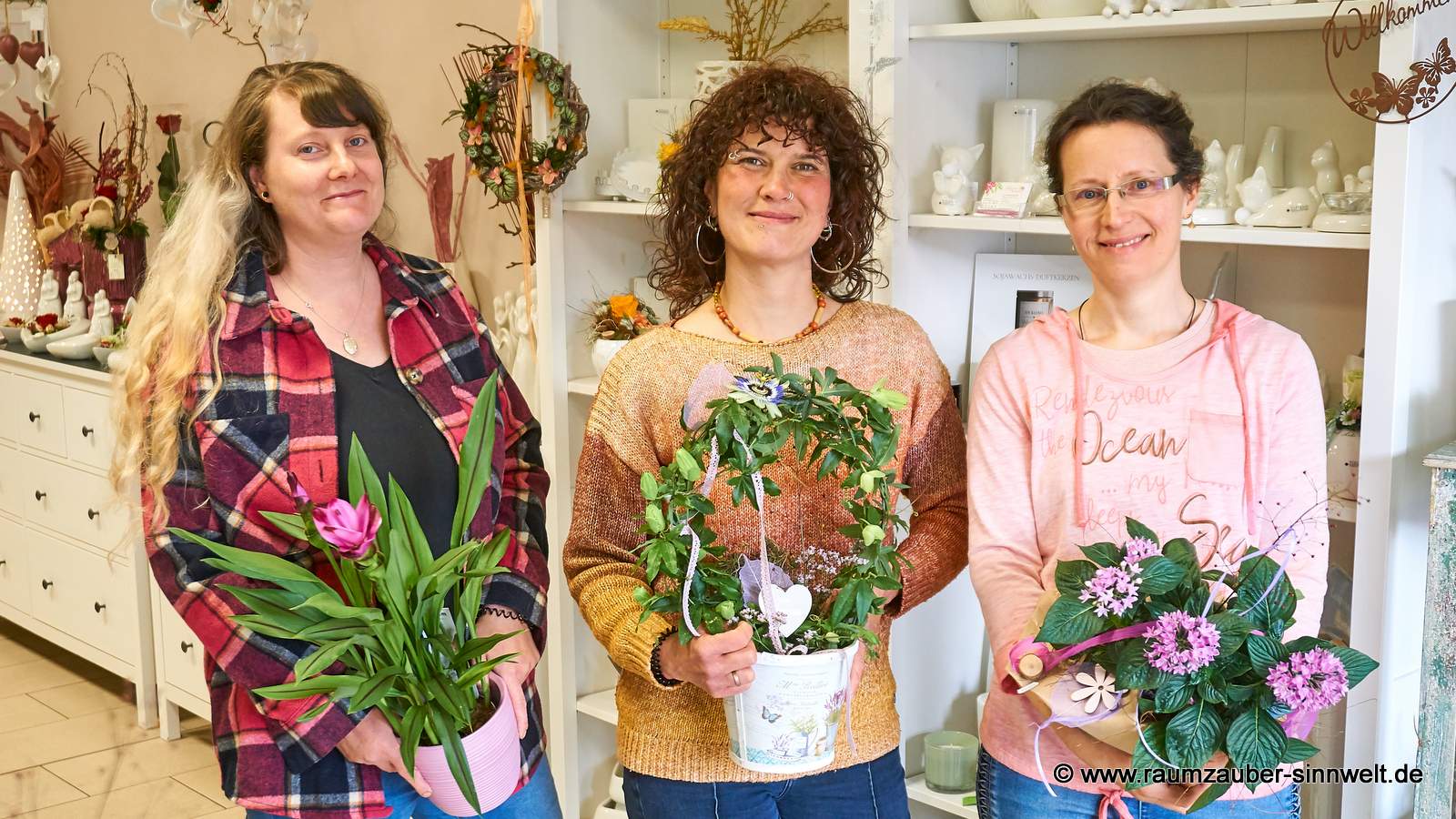 Team Raumzauber-Sinnwelt: Freude an Blumen und Pflanzen und Spaß bei der Arbeit