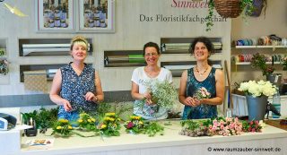 Team Raumzauber-Sinnwelt: Freude an Blumen und Pflanzen und Spaß bei der Arbeit