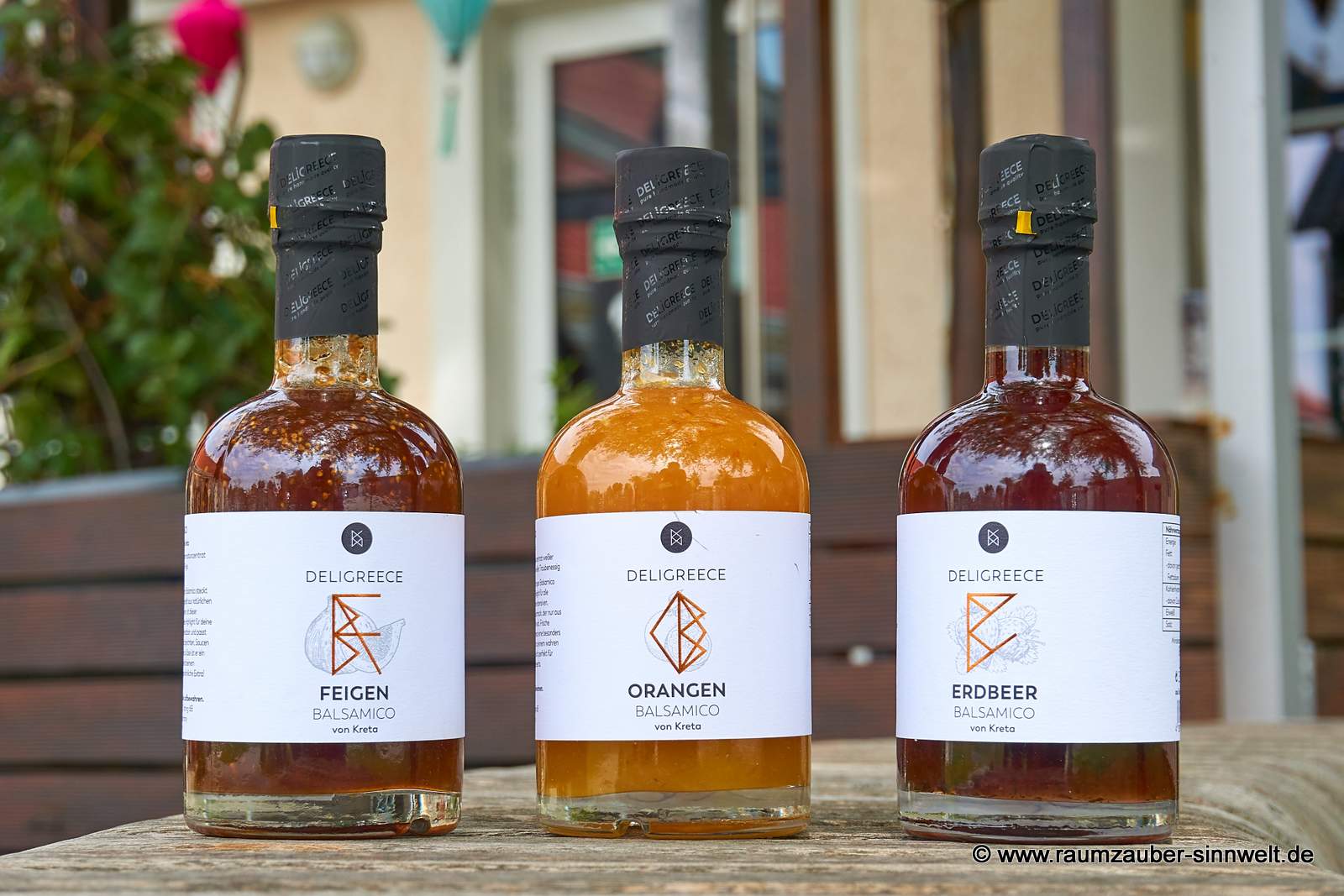 Vollmundige und fruchtige Balsamicos aus natürlichen, sonnenverwöhnten Zutaten Kretas.